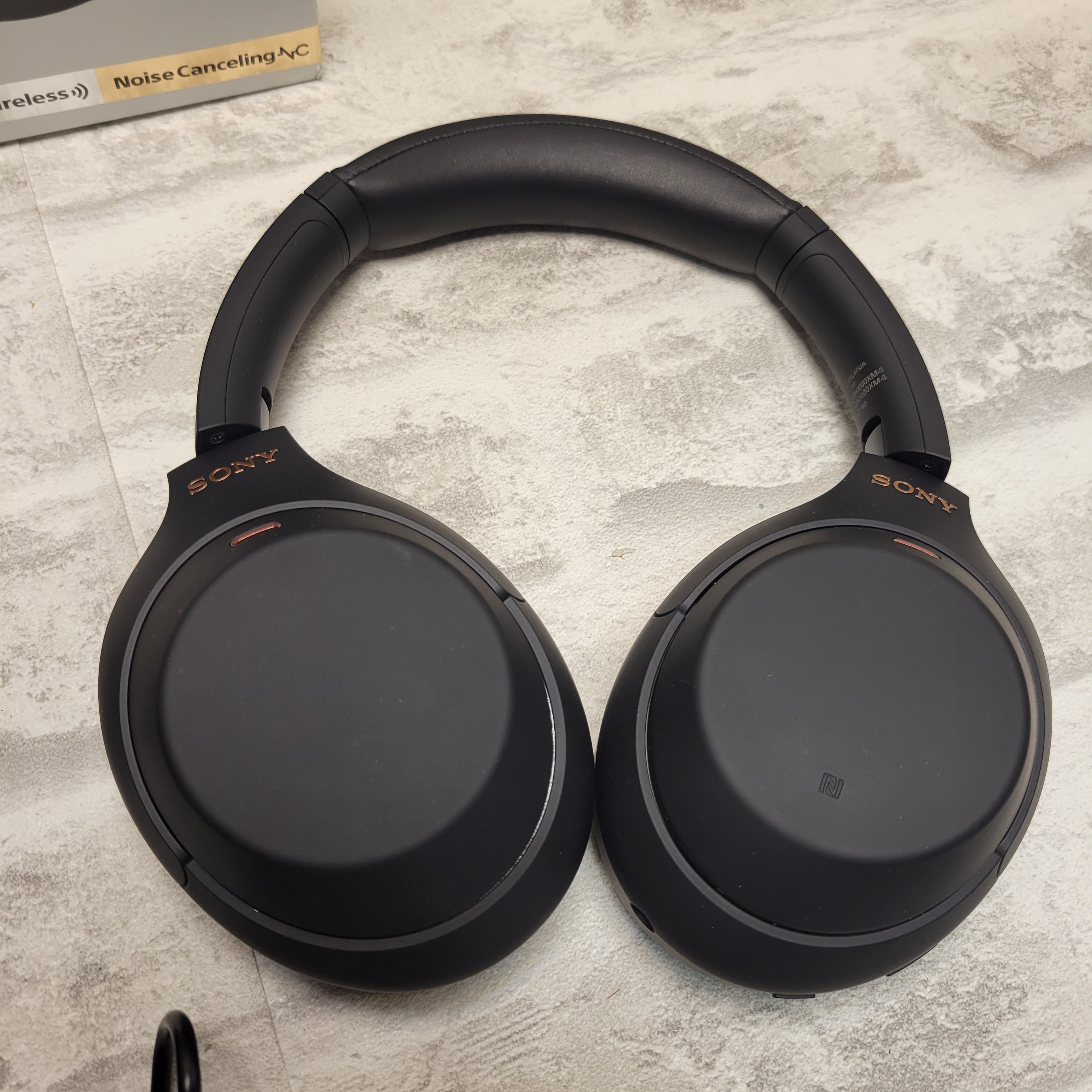 Sony WH-1000XM4 Wireless Premium Noise Canceling Overhead Headphones, Black (7783095697646)
